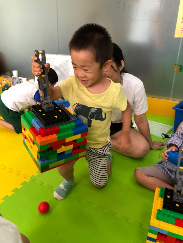 給孩子買樂高，我