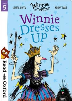 RWO STG 5:WINNIE:WINNIE DRESSES UP