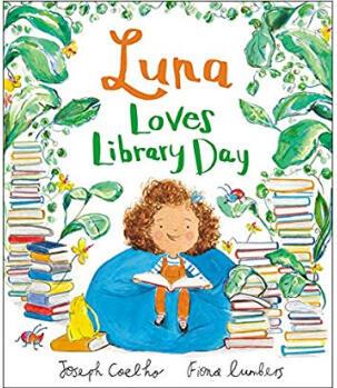 露娜喜歡圖書(shū)館日 Luna Loves Library Day