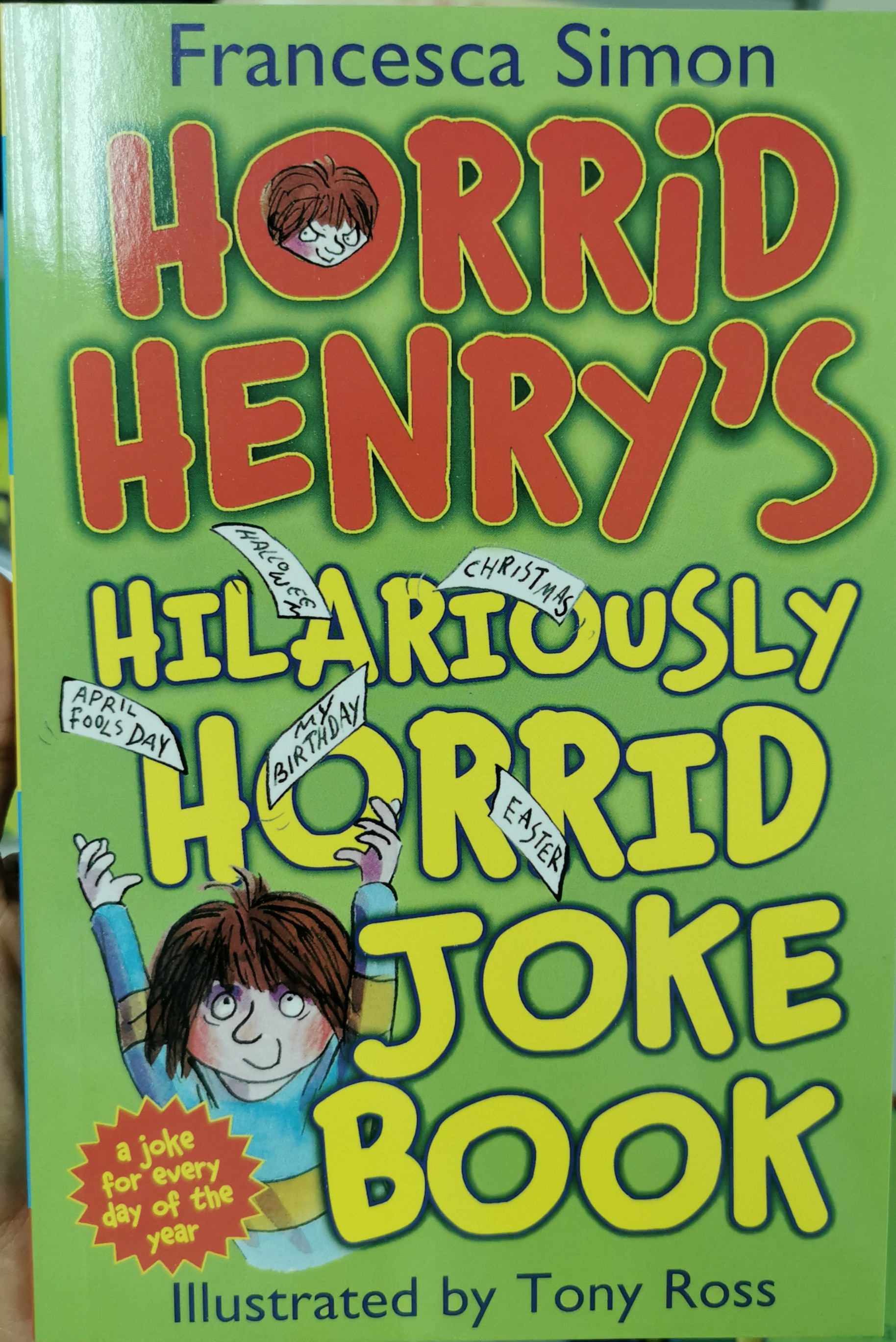 Horrid Henry's HILLARIOUSLY HORRID JOKE BOOK PB