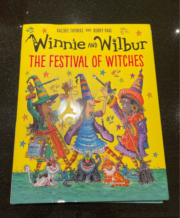 Winnie and Wilbur: the festival of Witches