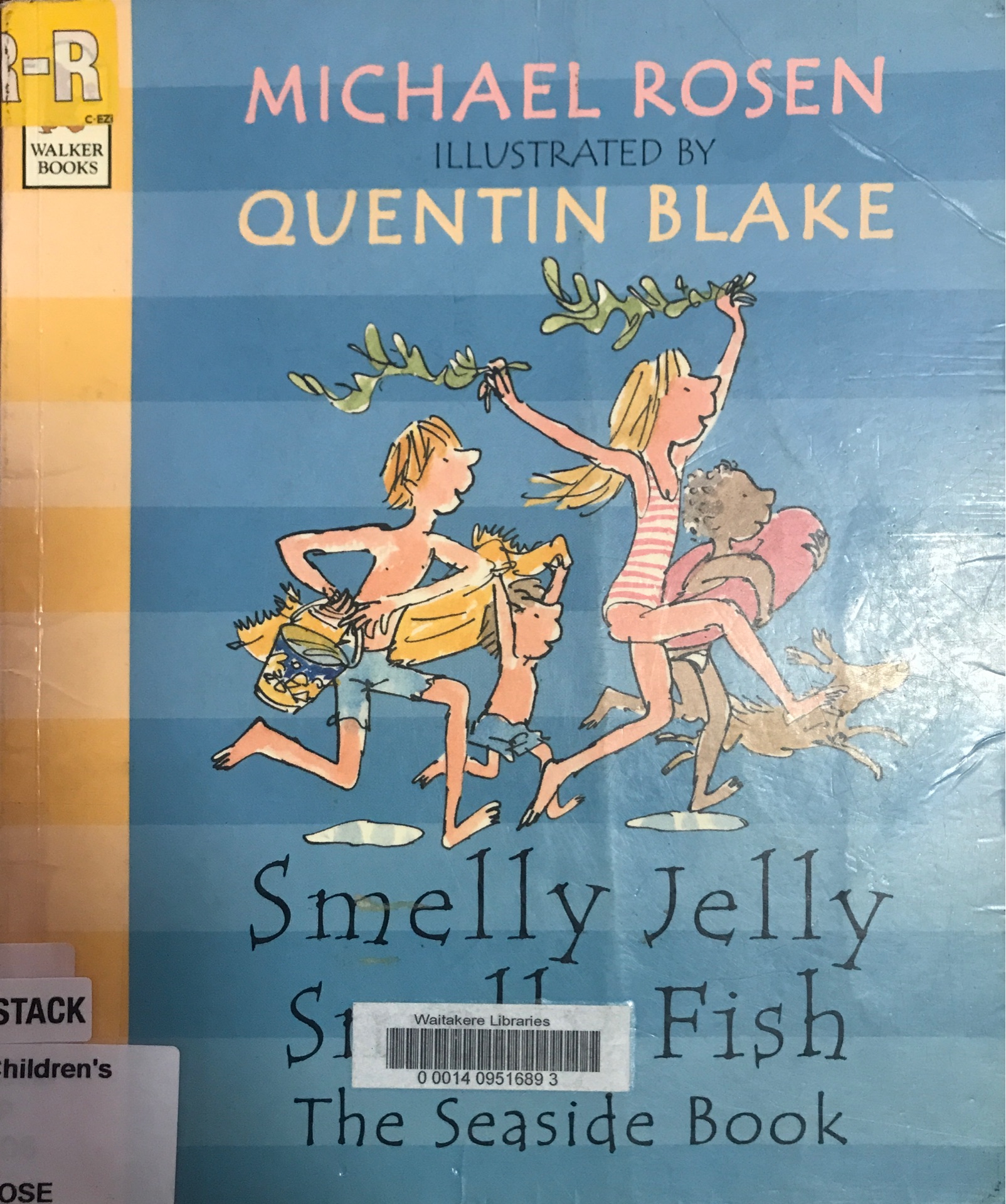 Smelly Jelly Smelly Fish - The Seaside Book