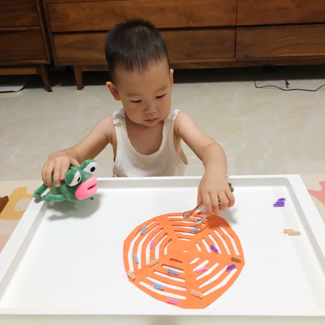 日常陪娃小游戲。