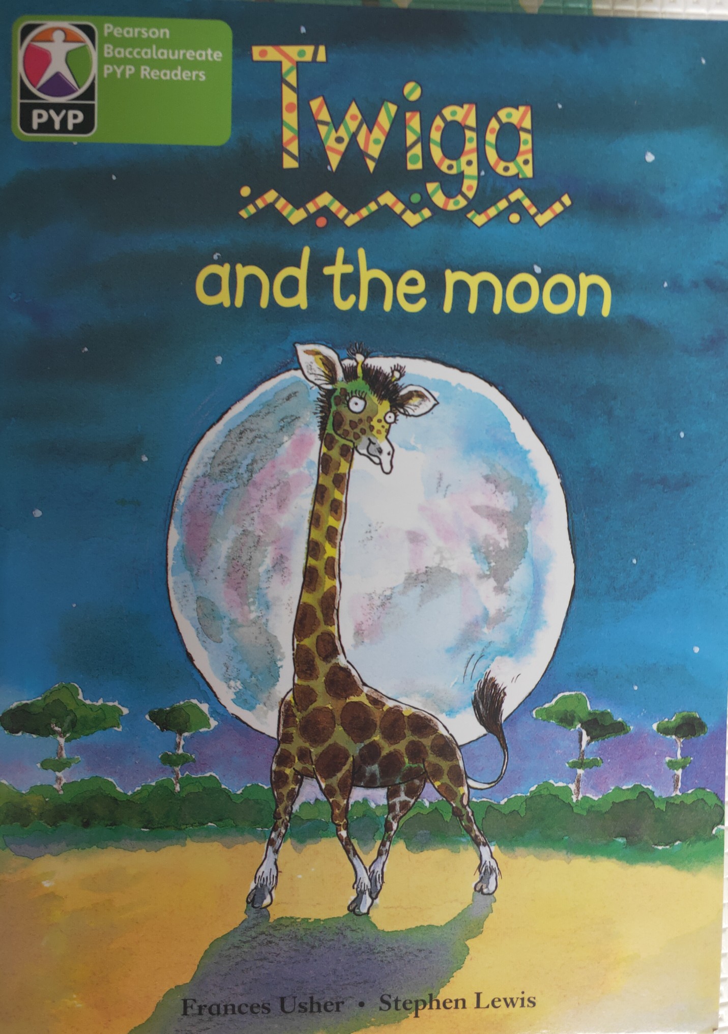 twiga and the moon