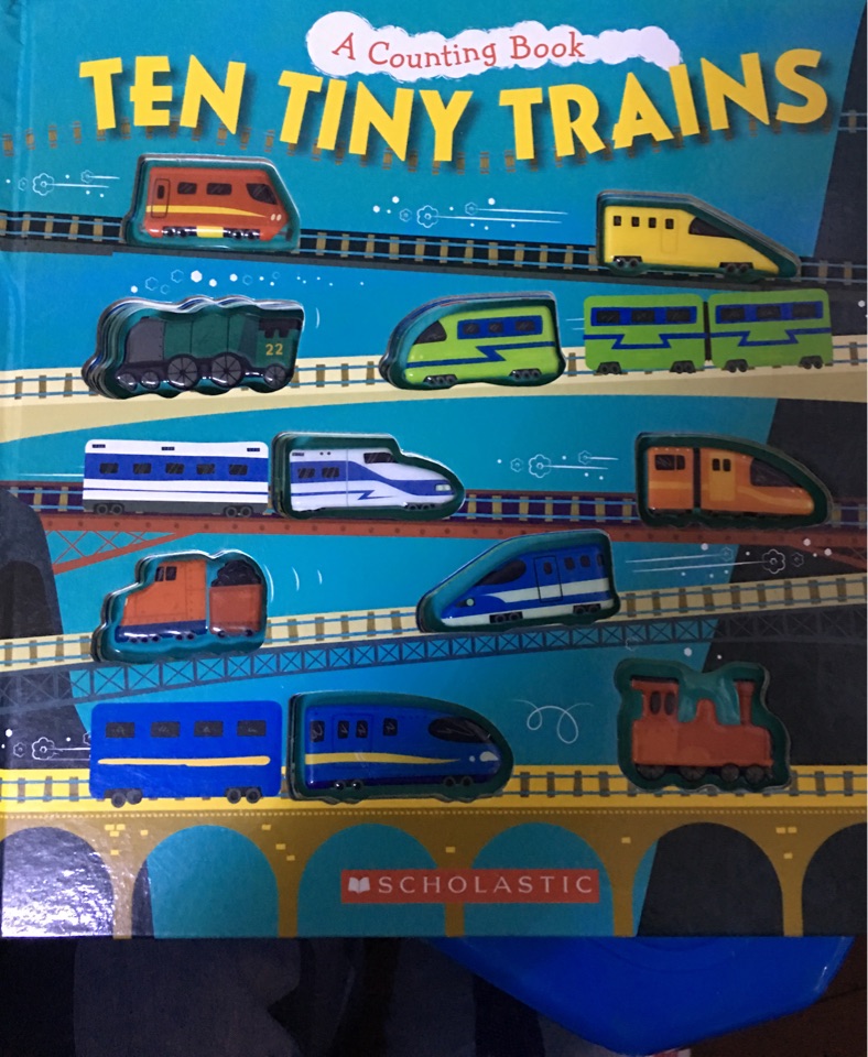 TEN   TINY TRAINS