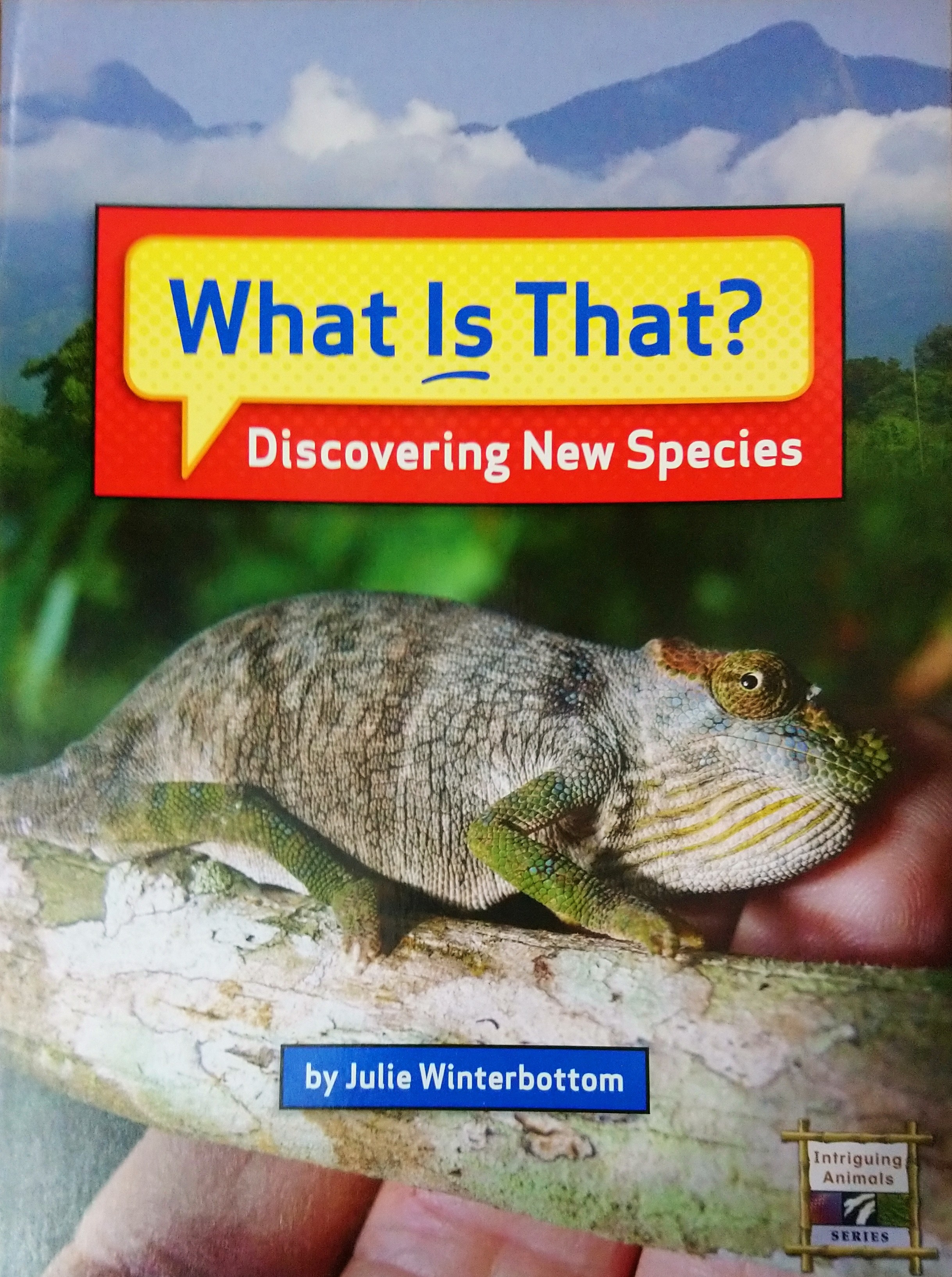 Heinemann F&P leveled literacy intervention:What Is That discovering new species