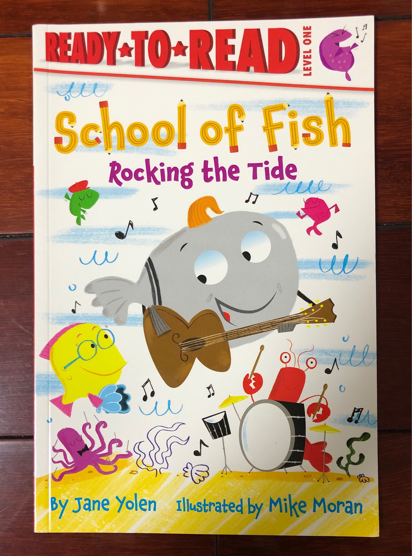 school of fish rocking the tide