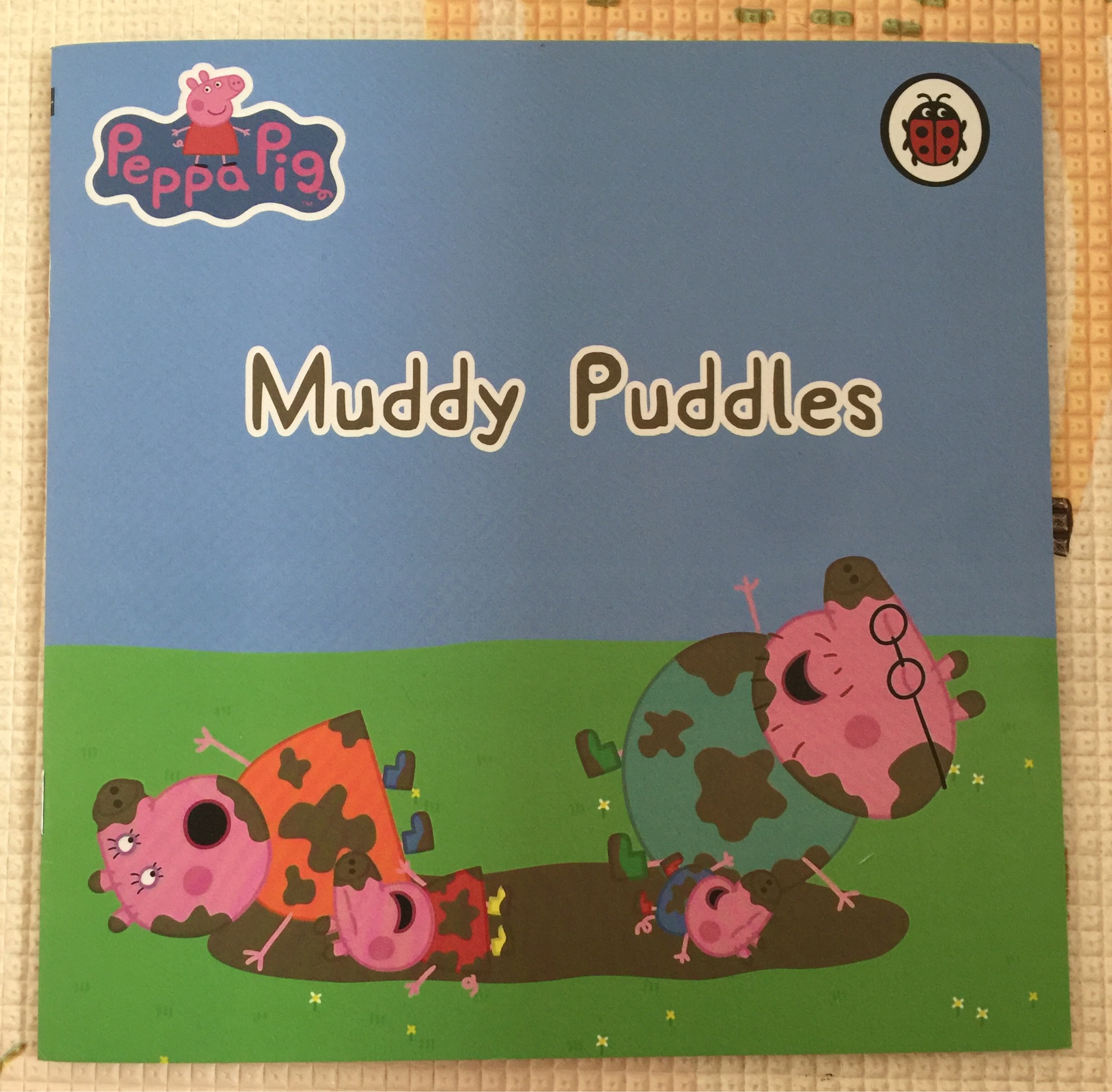 Peppa Pig 001 Muddy Puddles