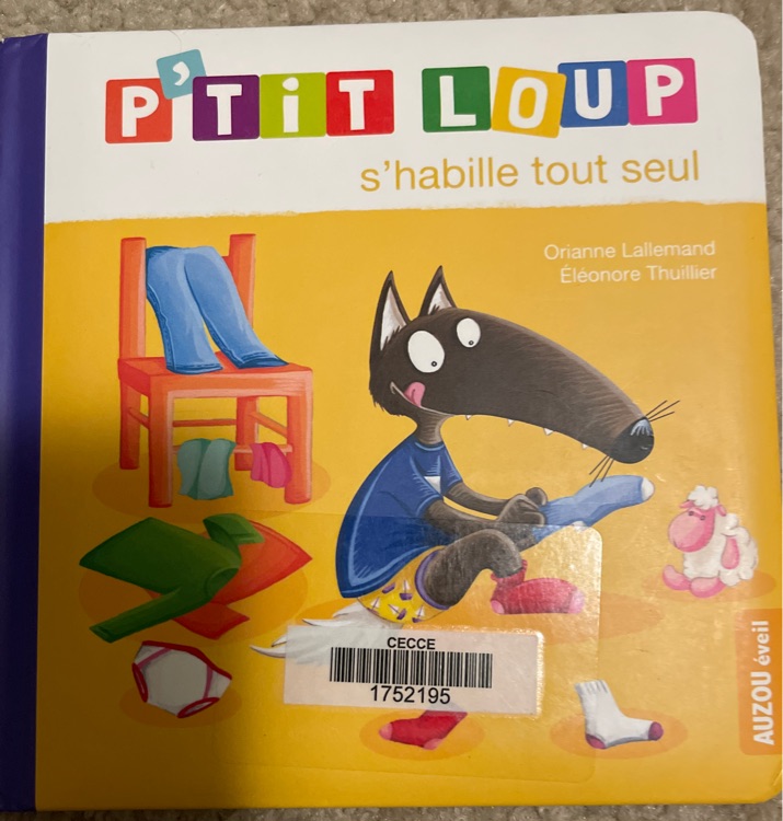 P'tit loup s'habille tout seul