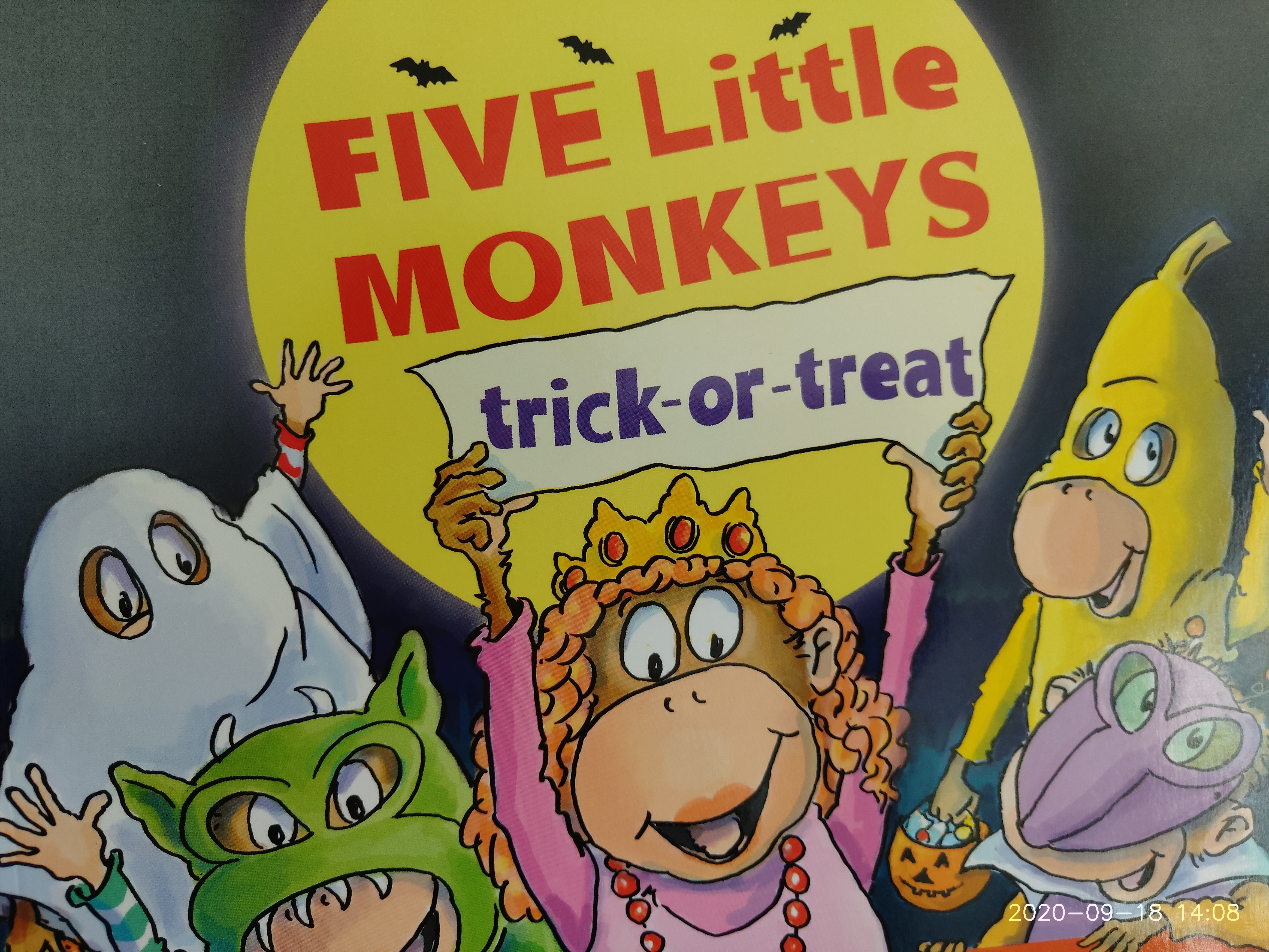 five little monkeys tick or treal