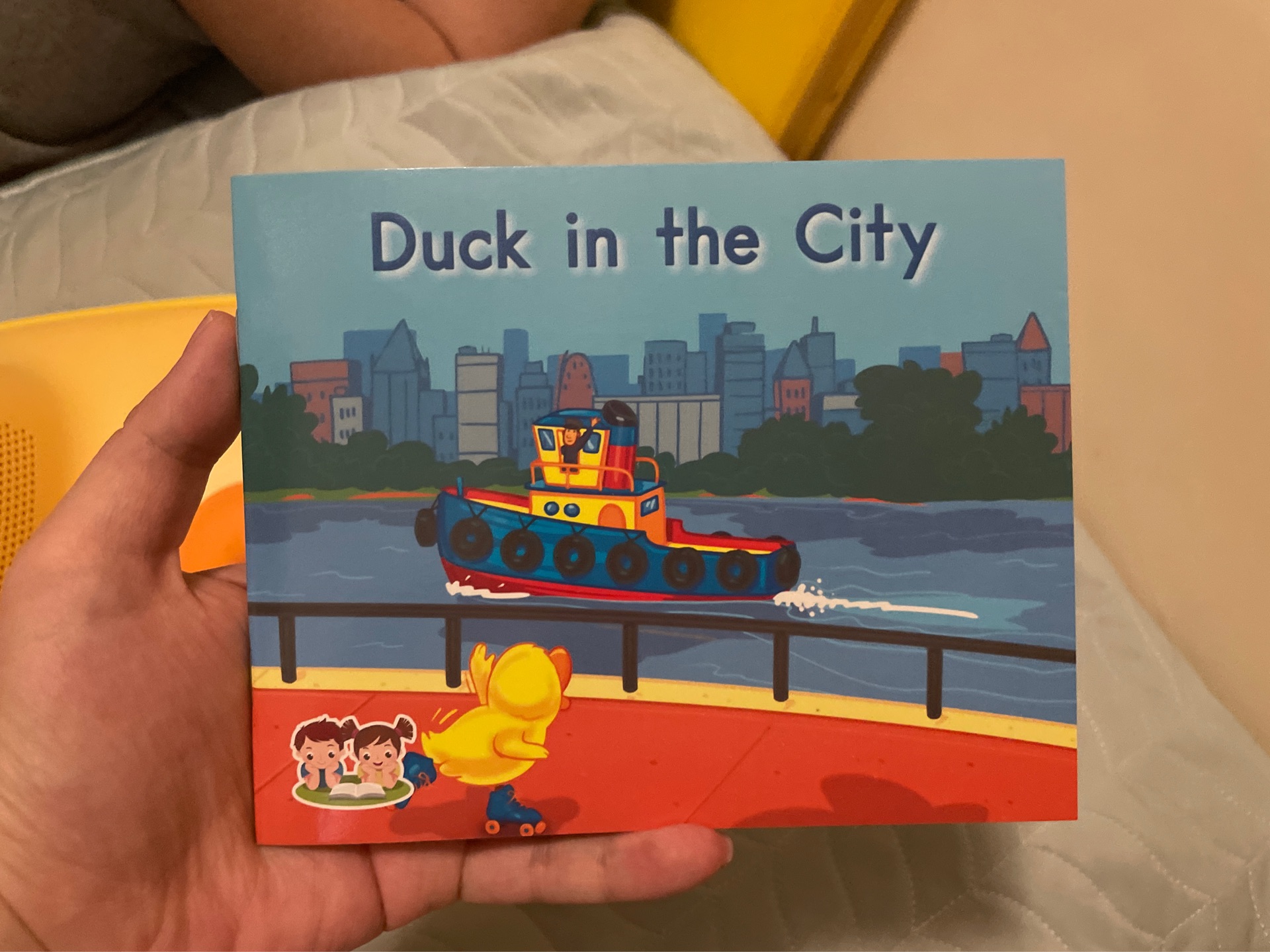 Duck in the city