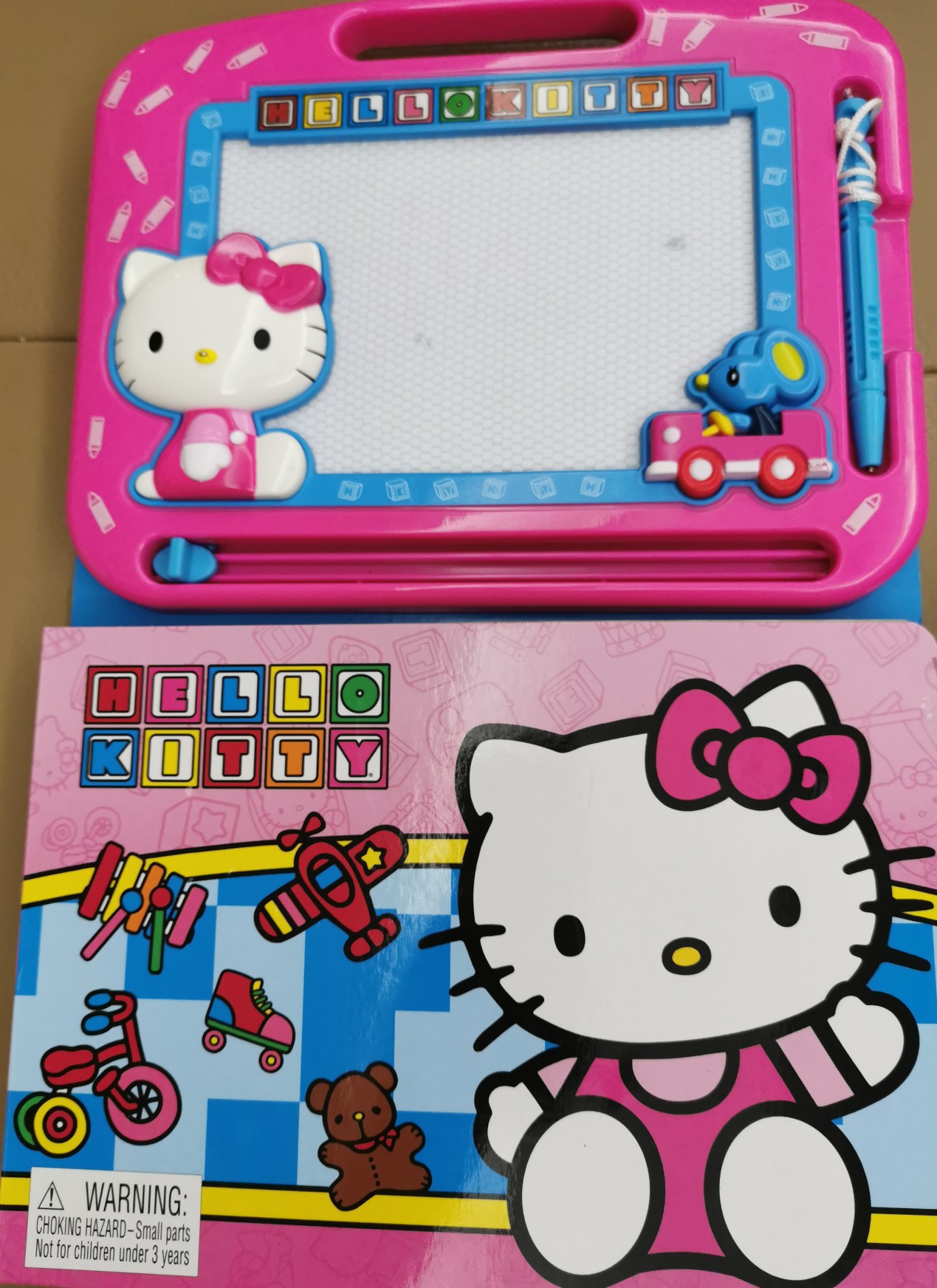 hello kitty: includes an easy to use magnetic pen