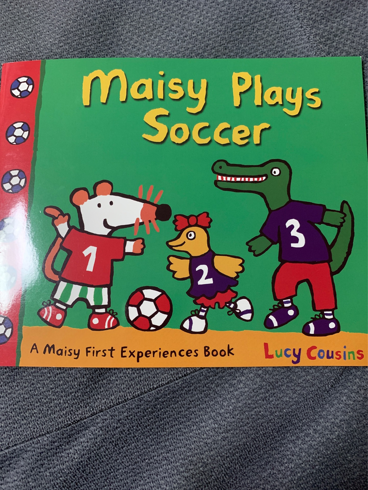 maisy plays soccer