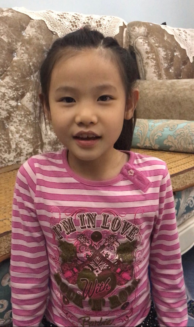 Khloe201203雙語