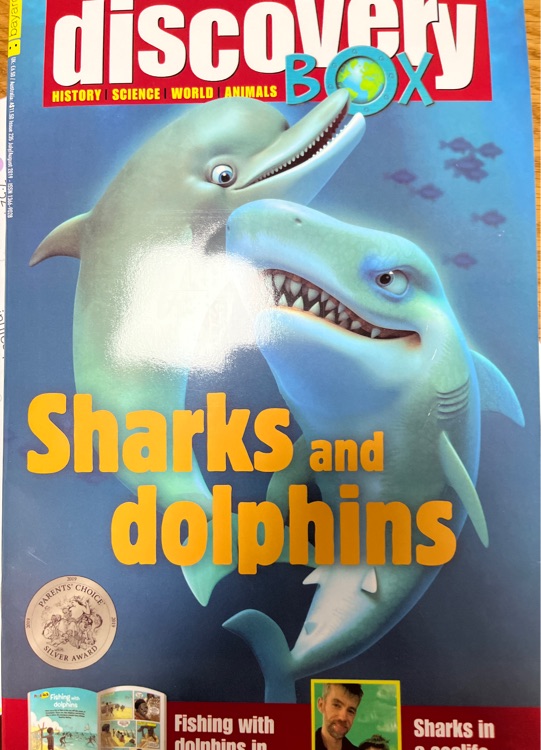 discovery box sharks and dolphins