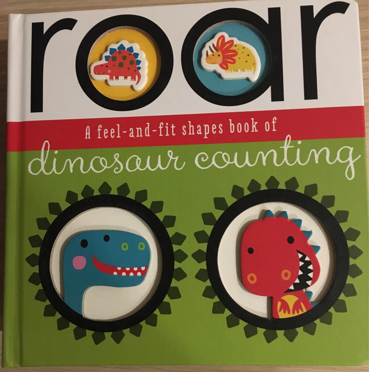 Roar dinosaur counting