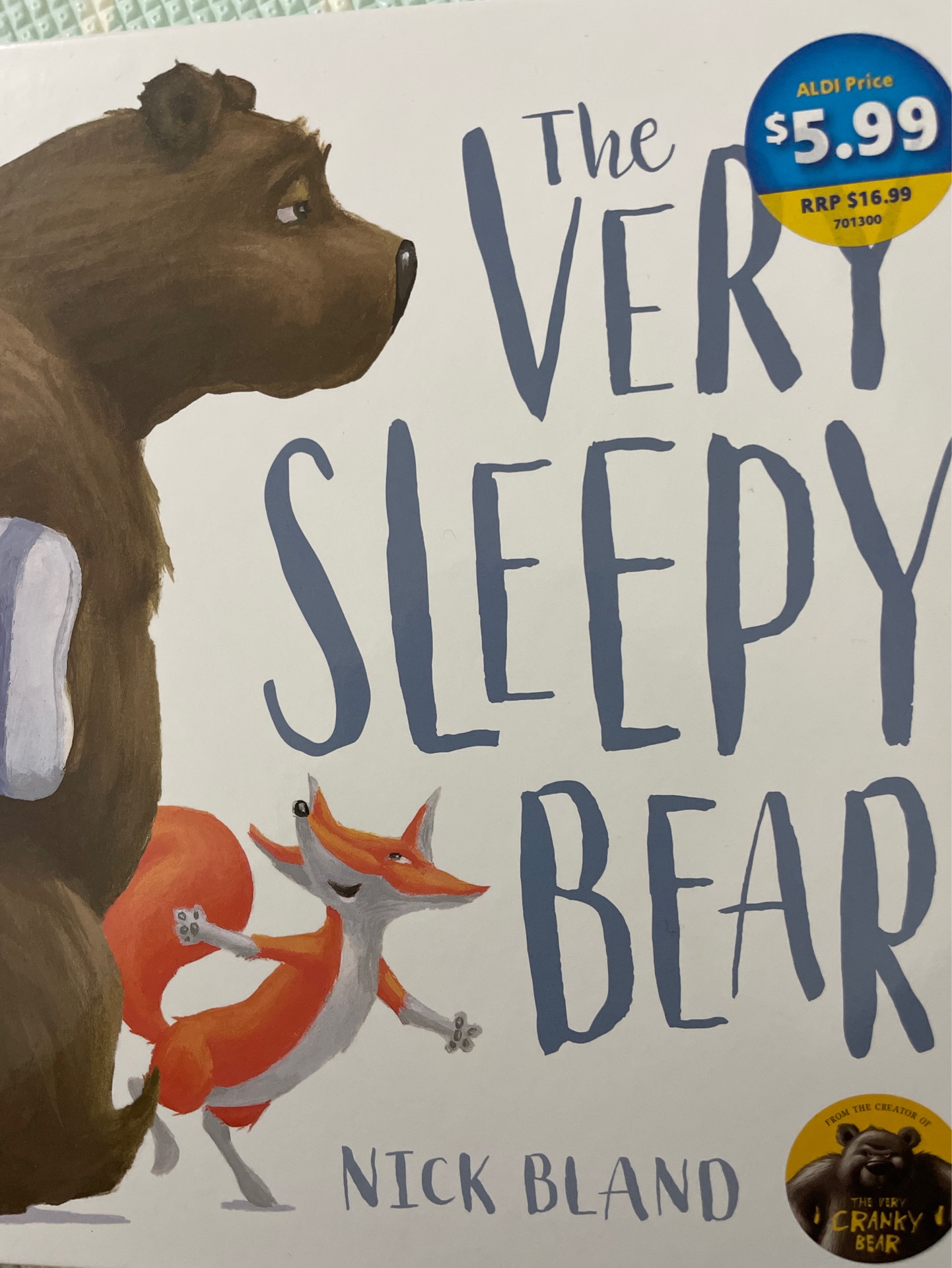 The very sleepy bear