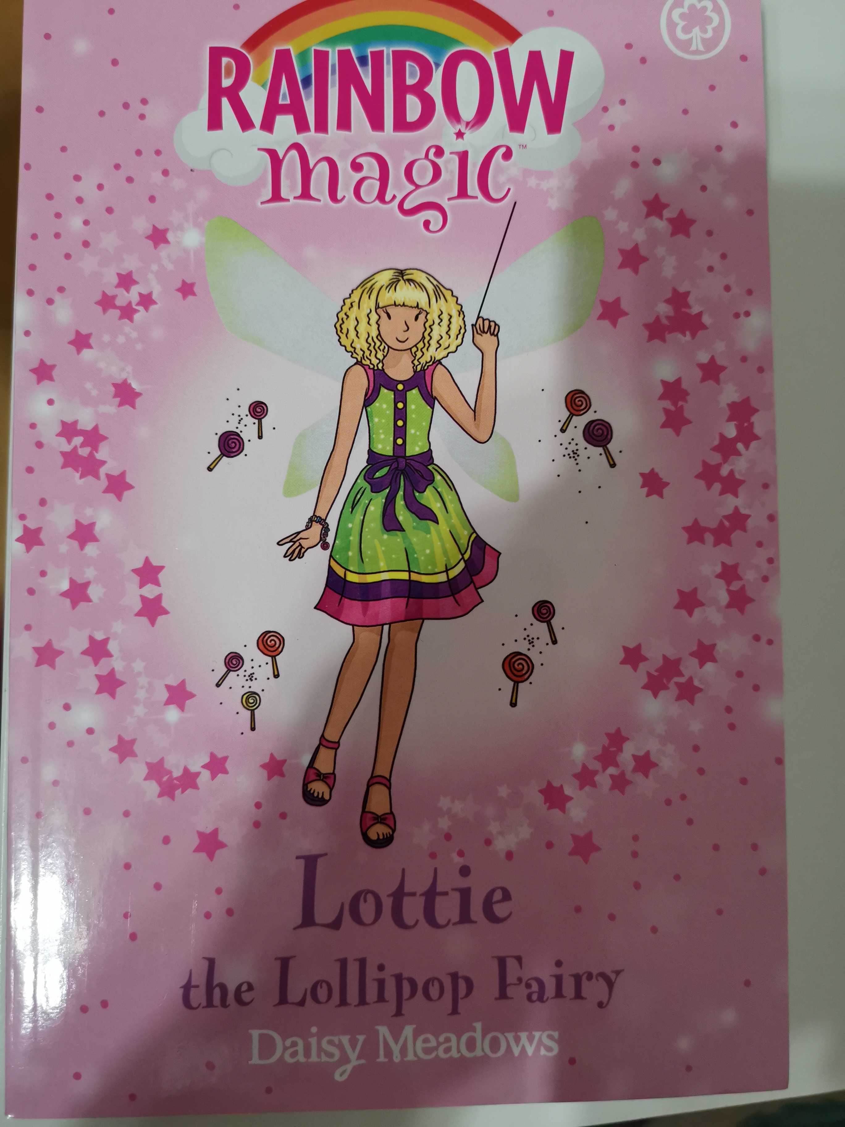 Rainbow magic: Lottie the Lollipop Fairy