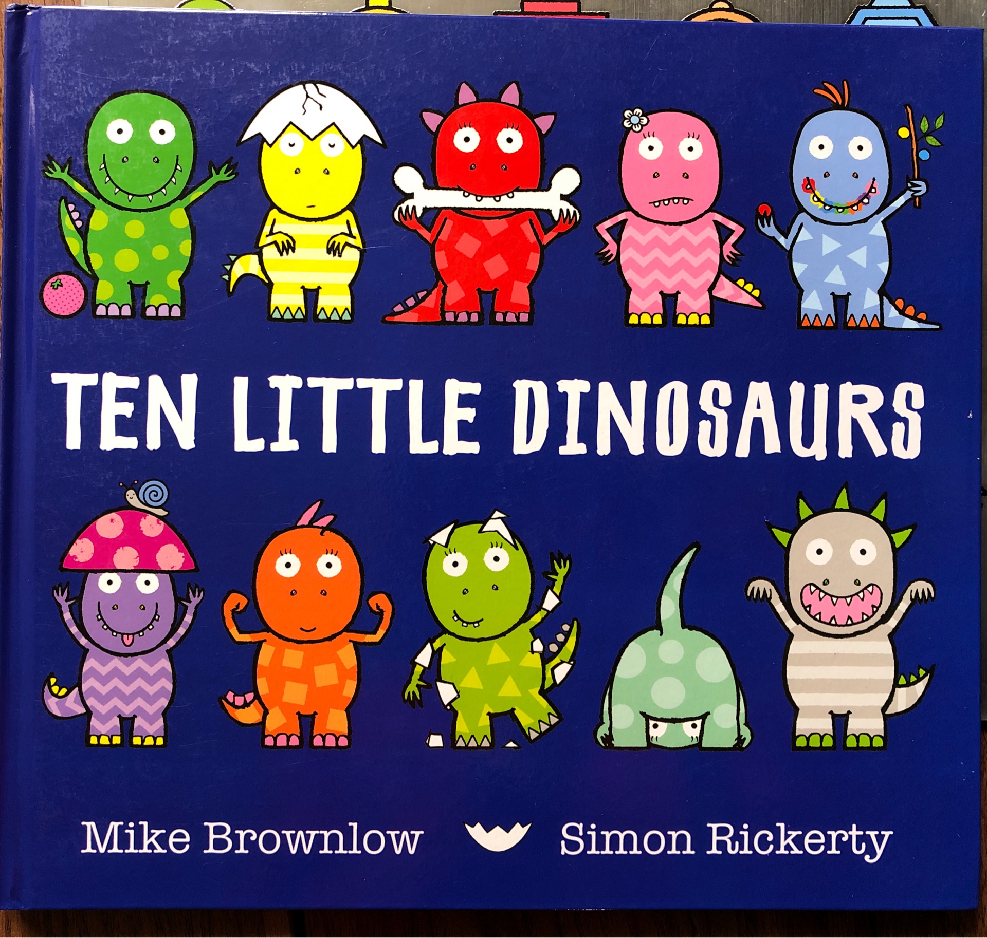 Ten little dinosaurs