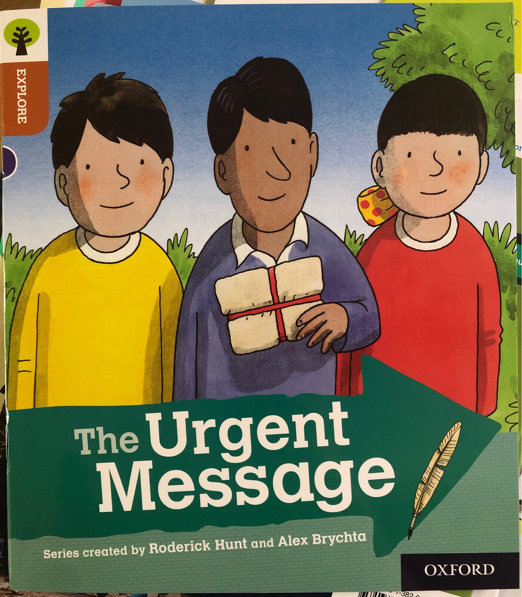 ORT L8 : The Urgent Message
(Oxford Reading Tree Explore)(Fiction)