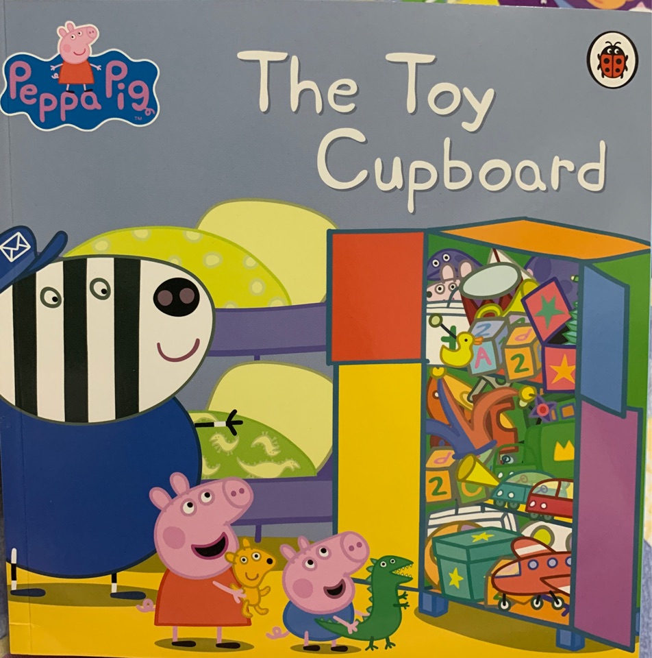 Peppa Pig The toy cupboard