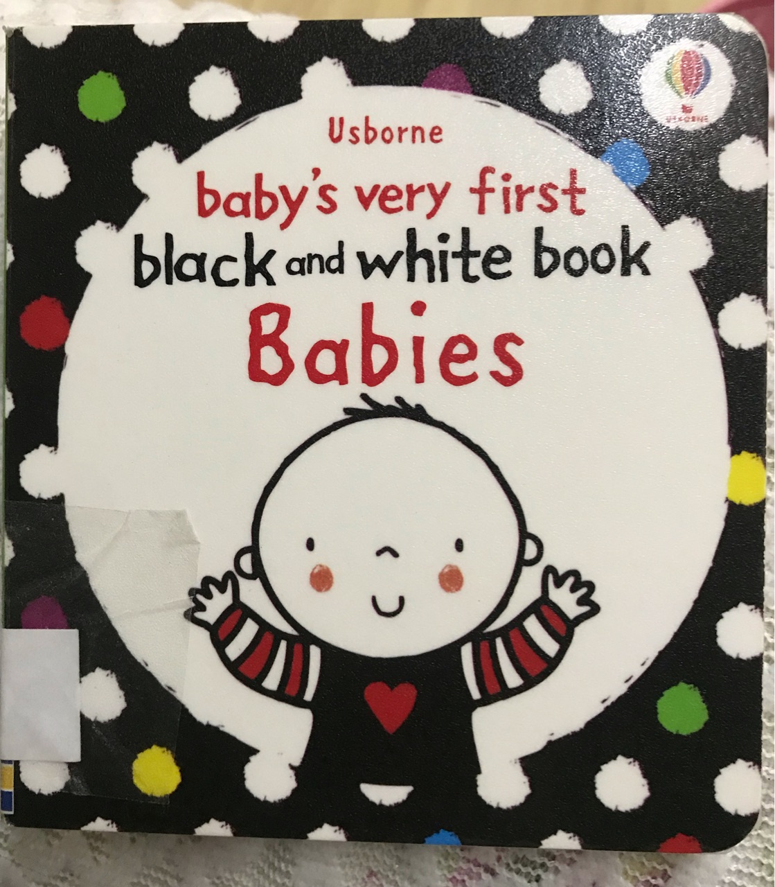 Usborne baby's very first black and white book