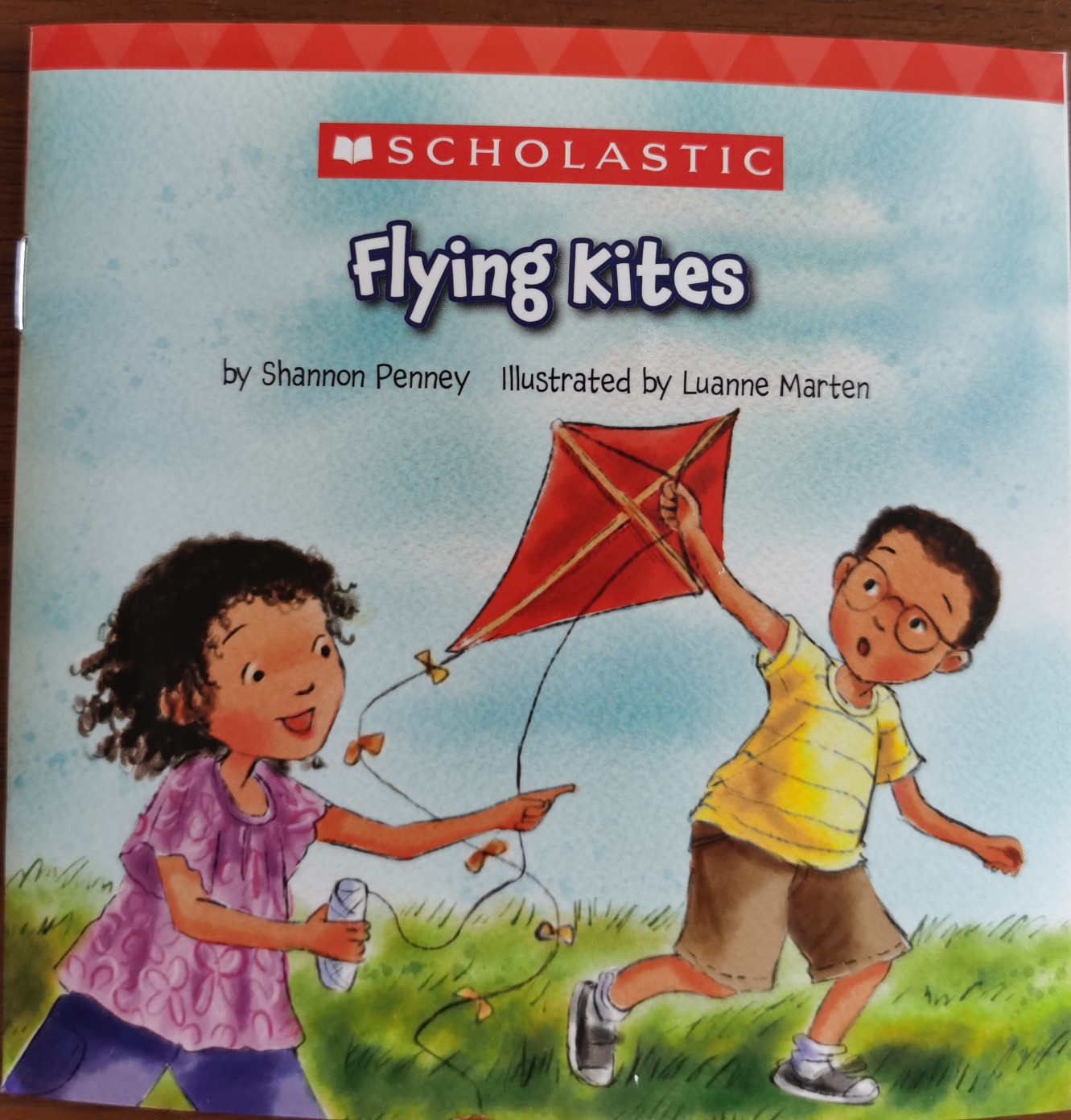 Flying Kites(Scholastic)