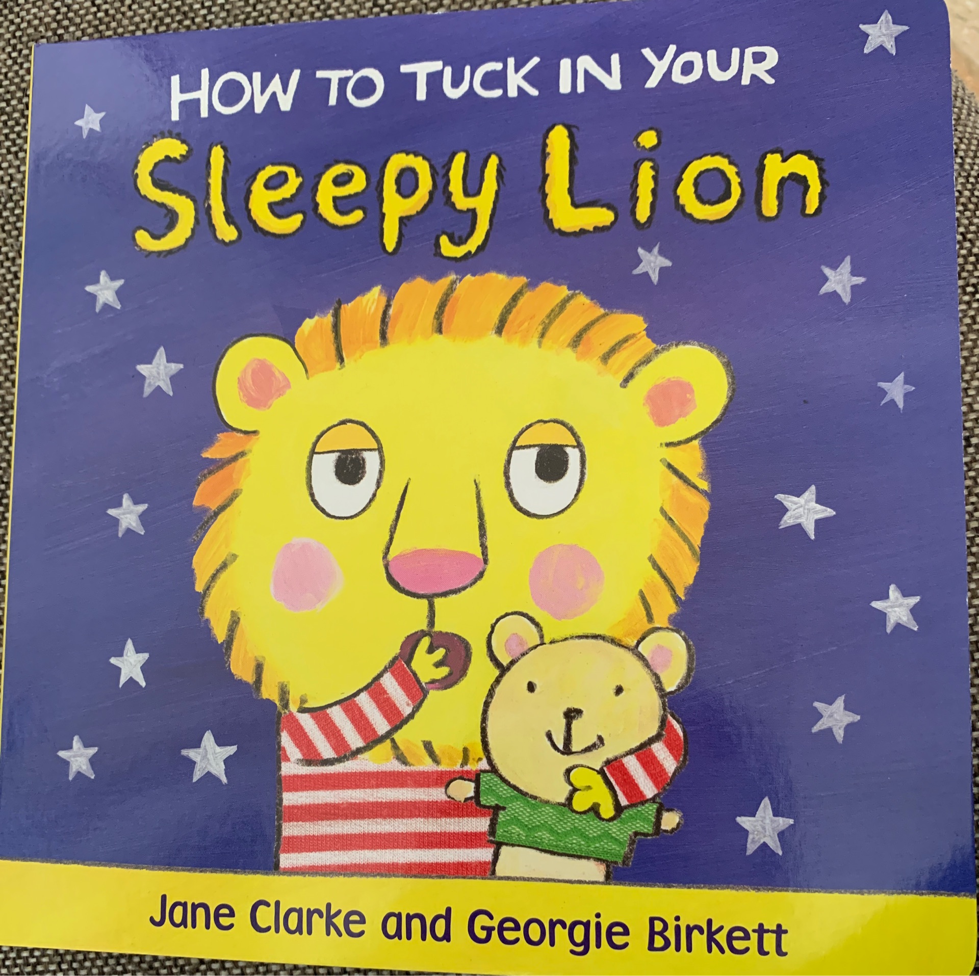 how to tuck in your sleepy lion