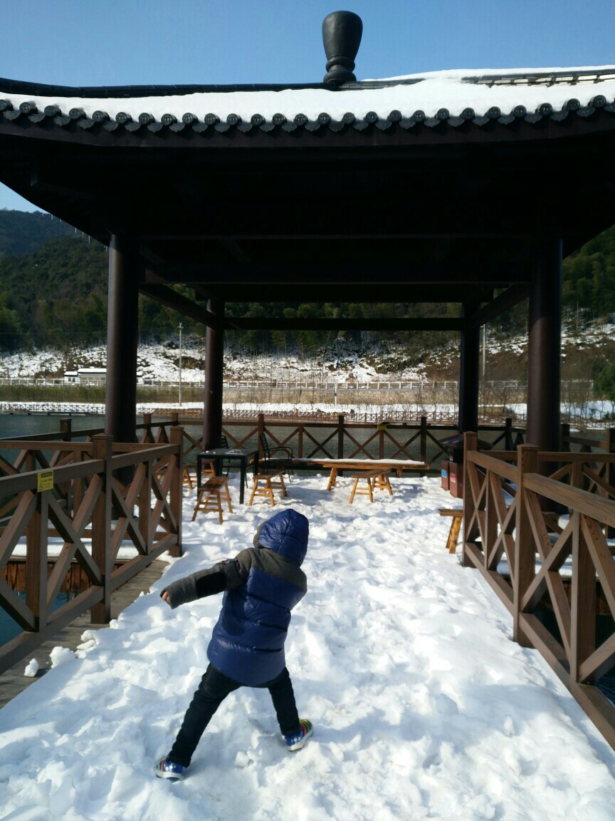 凉亭,我来啦,让我喘一喘,歇一歇!