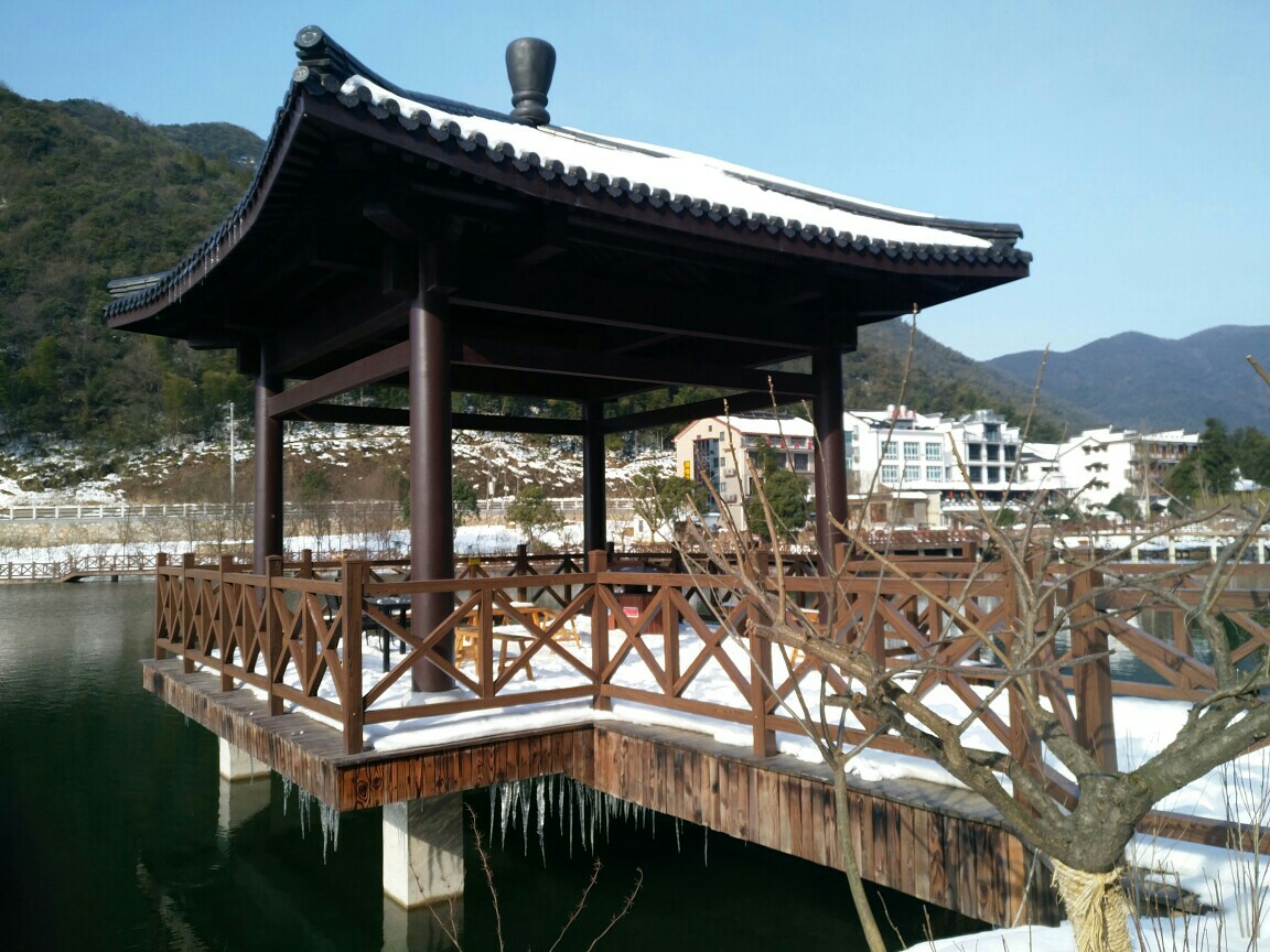 凉亭,我来啦,让我喘一喘,歇一歇!