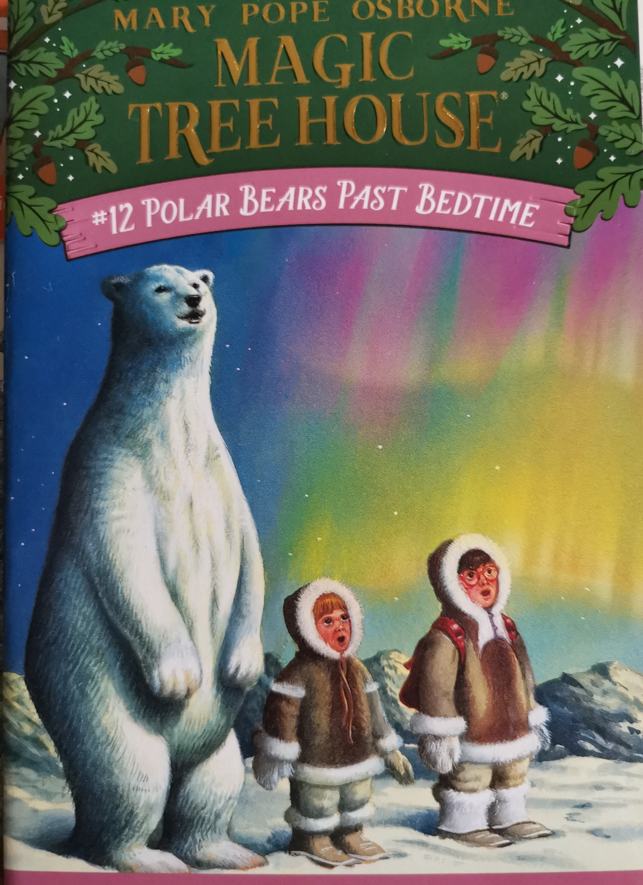 Maic Tree House~Polar Bear Past Bedtime