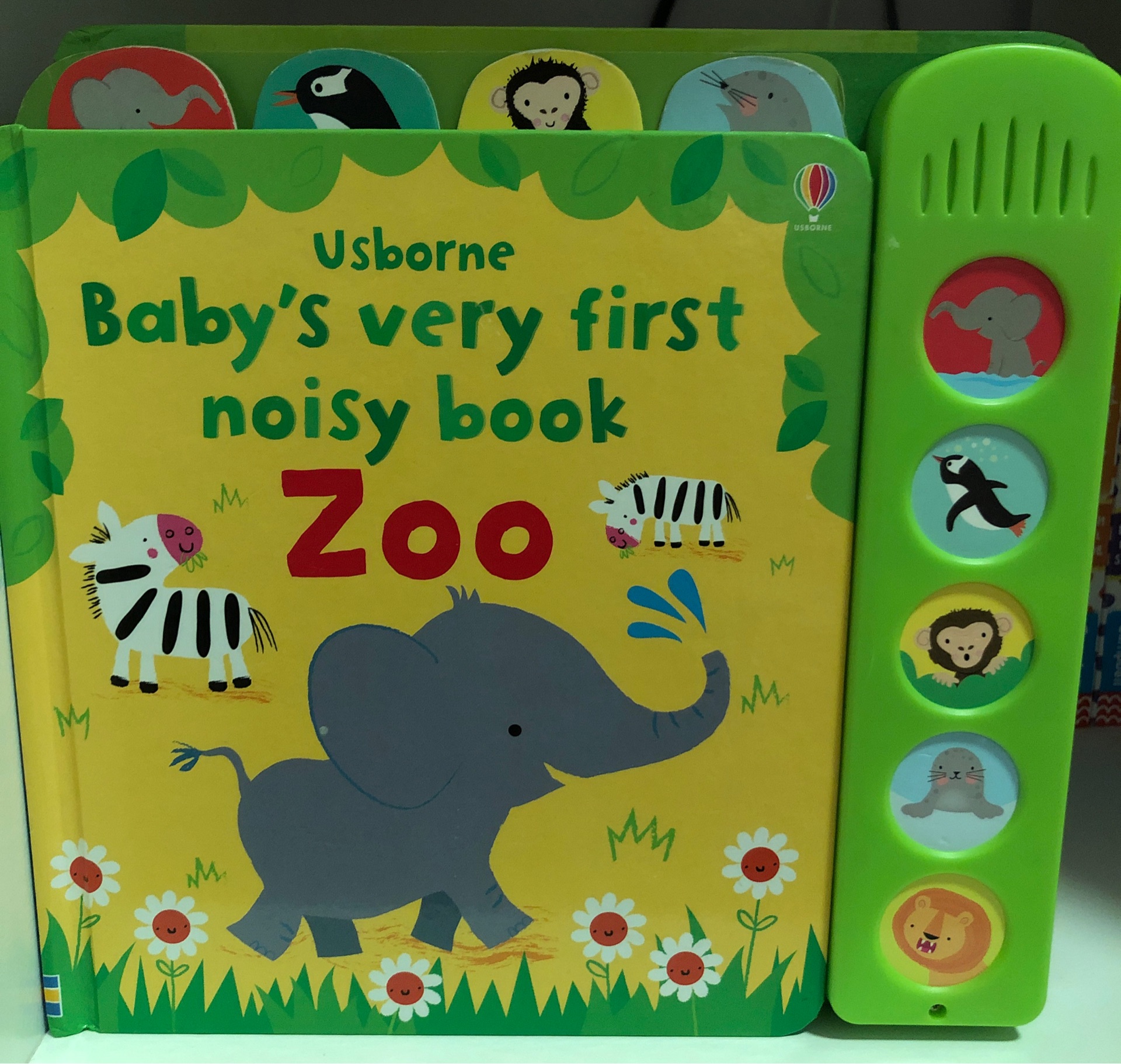 Baby's very first noisy book zoo