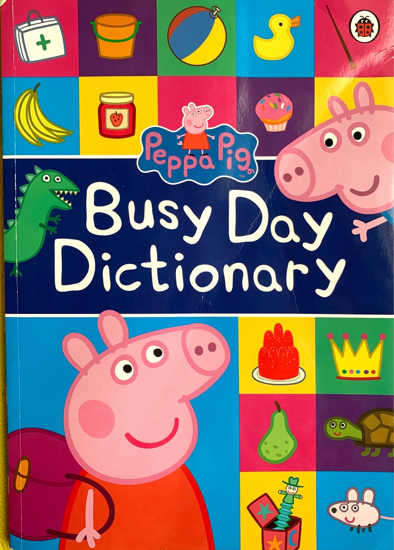 Peppa Pig Busy Day Dictionary