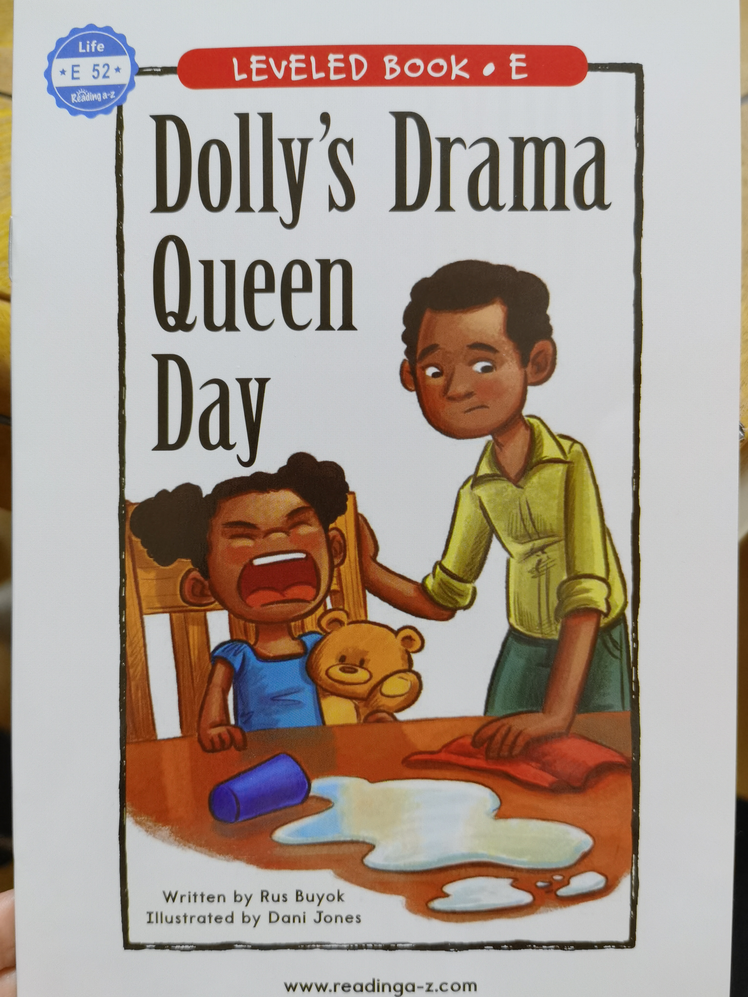 Raz—E—52.Dolly's Drama Queen Day