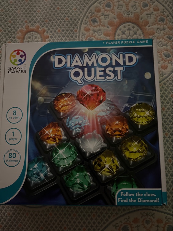 sg鉆石迷陣(Diamond Quest)
(SmartGames經(jīng)典系列)(sg桌游8+)