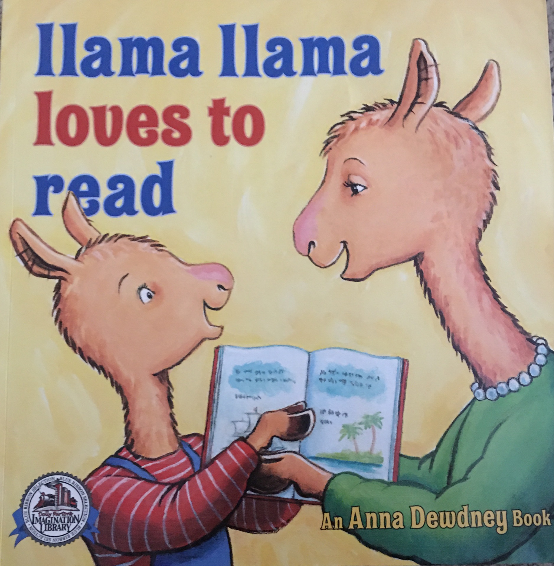 Llama Llama Loves to read