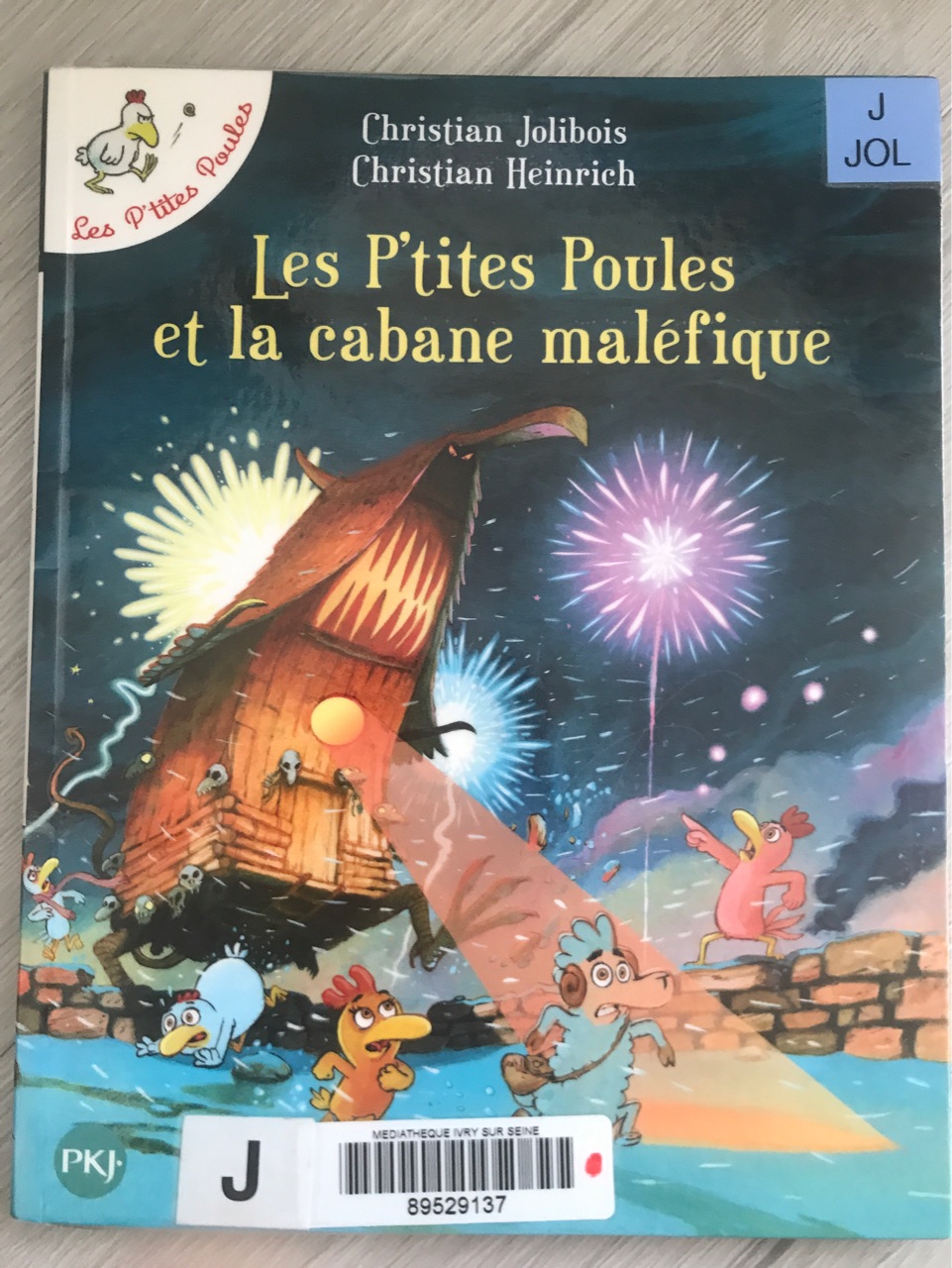 les p'tites poules et la cabane maléfique