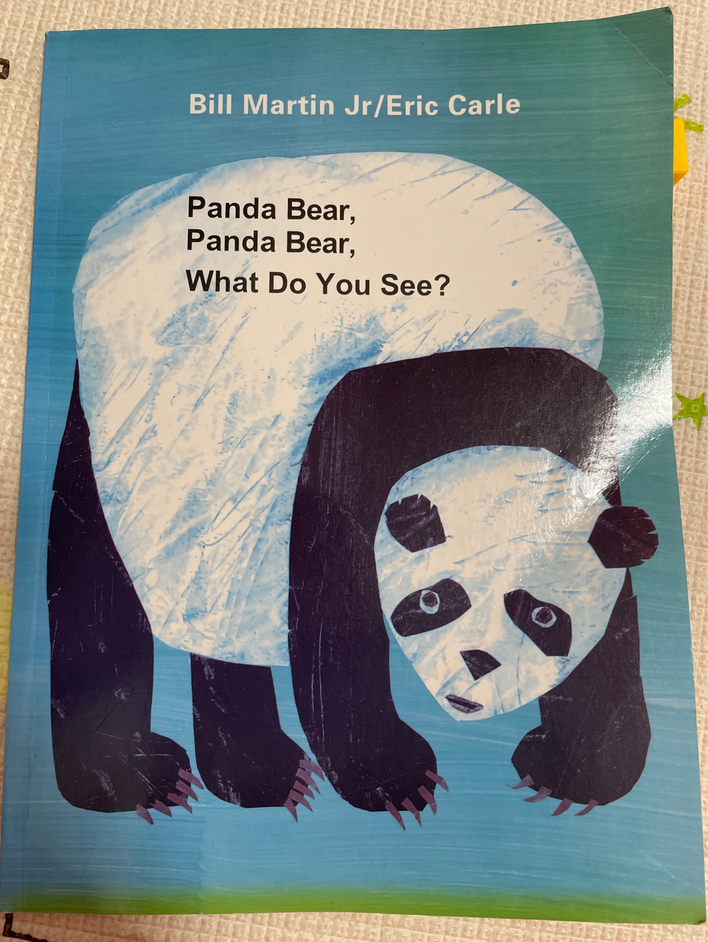 Panda bear pandabear, what do you see