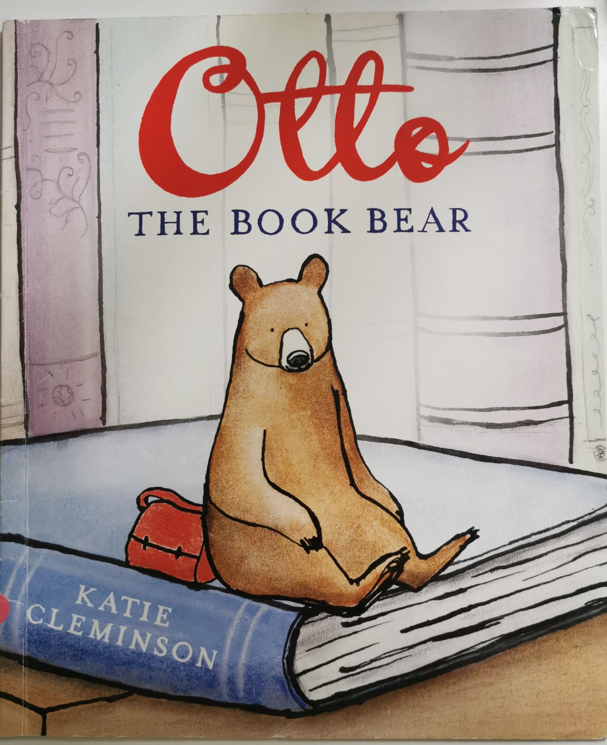 otto the book bear