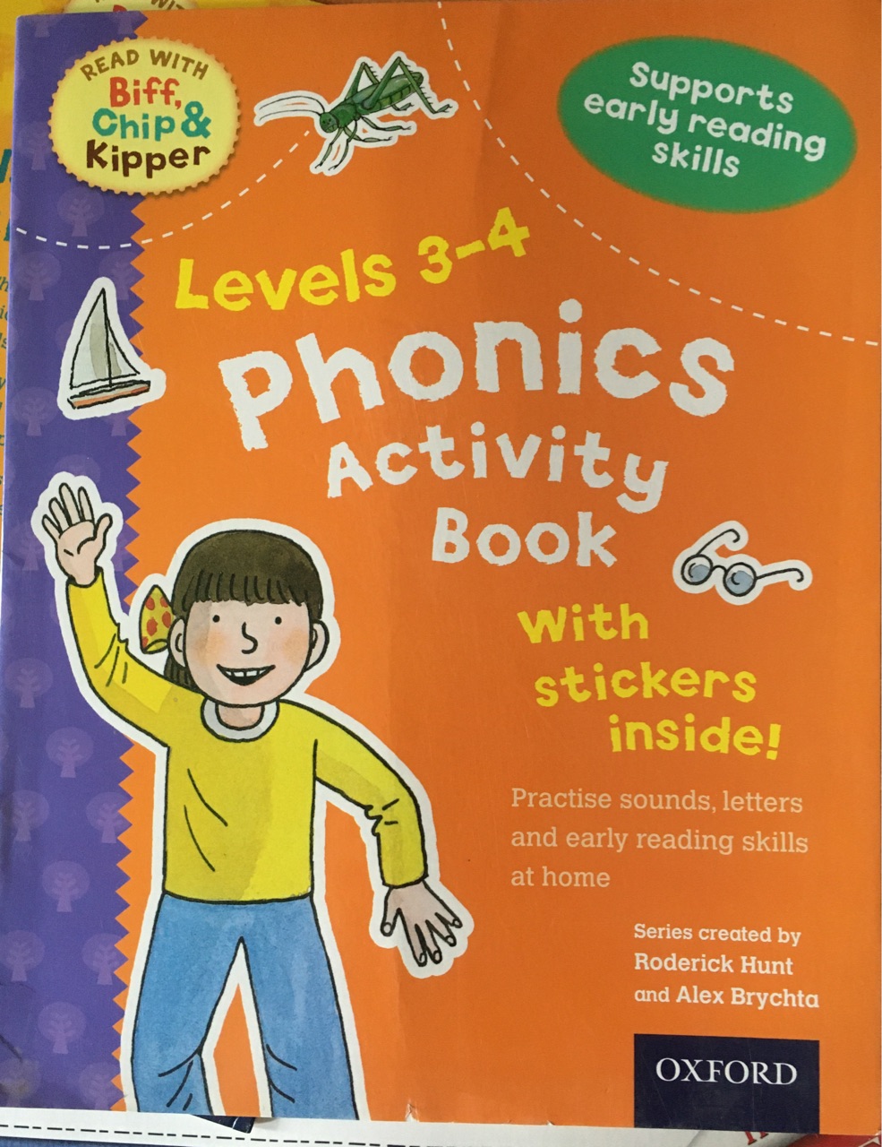 Level 3-4 phonics activity book