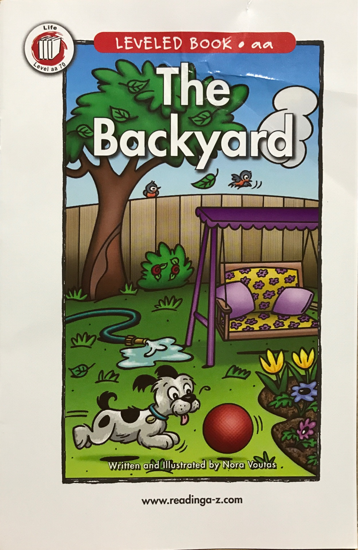 LEVELED BOOK·aa 《The Backyard》