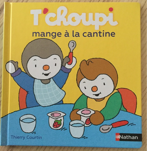 T'choupi mange à la cantine