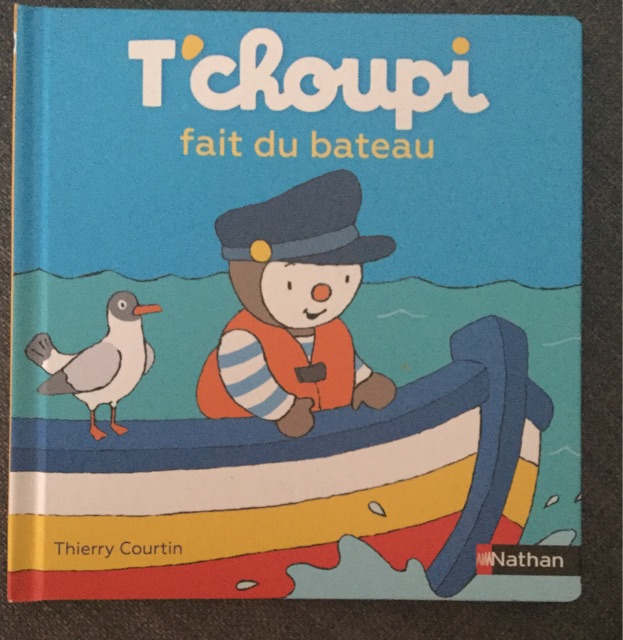 T'choupi fait du bateau