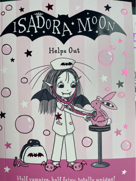 isadora moon helps out