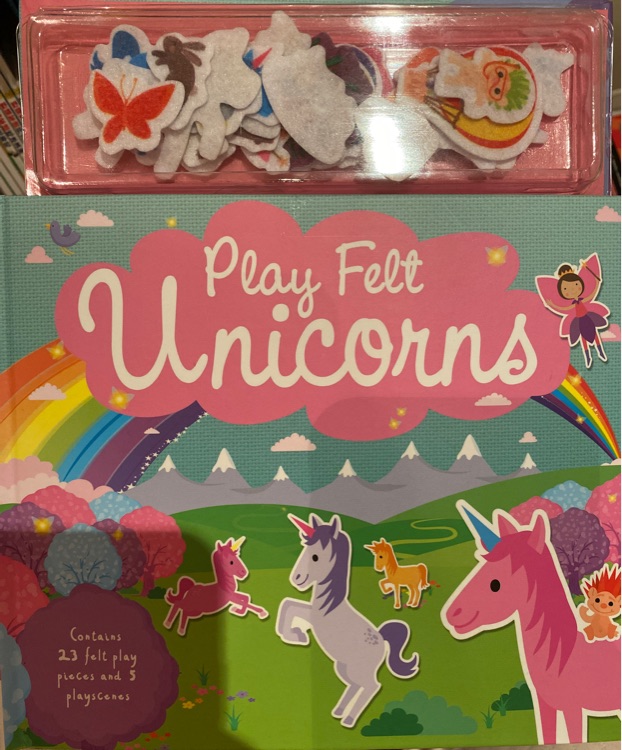 Play felt Unicorns