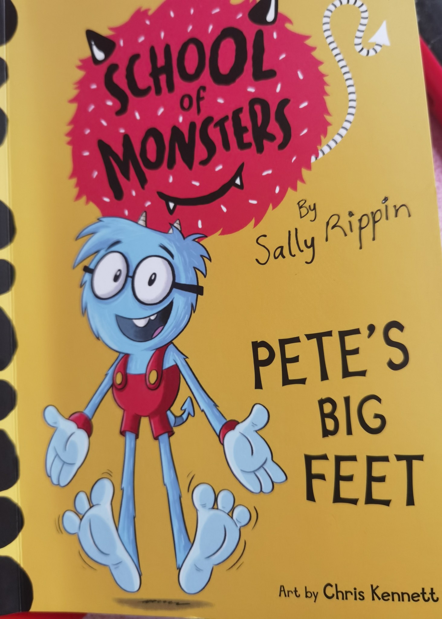 School of Monsters: Pete's big feet