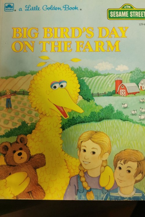 Big Bird's Day on the Farm (Sesame Street) (A Little Golden Book)