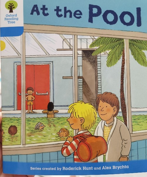 Oxford Reading Tree L3-21 : At the Pool (More Stories B 3)