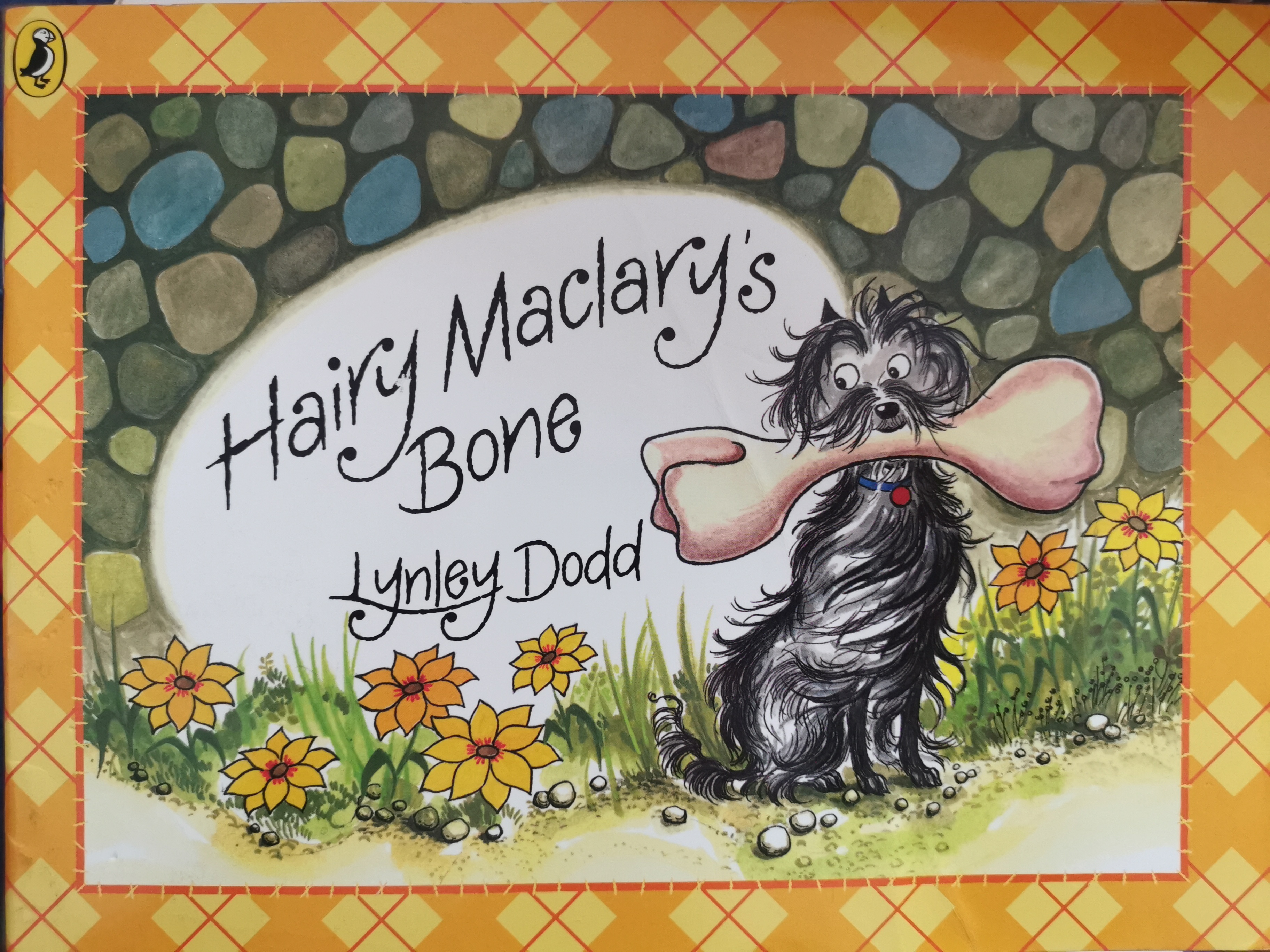 Hairy Maclary's Bone