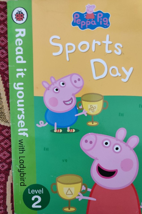 reae it yourself with ladybird level 2 peppa  sports day